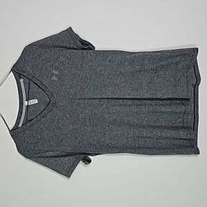 Under Armour medium grey loose fit heatgear athletic short sleeve top